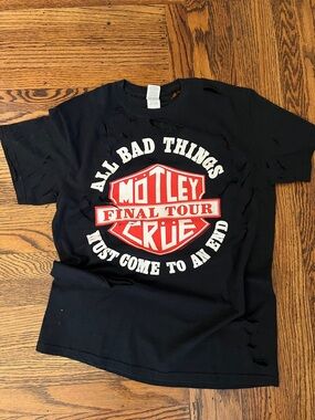 MOTLEY CRUE FINAL TOUR VINTAGE TEE M